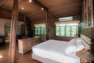 Cyngam Retreat- A private pool villa with service - 2