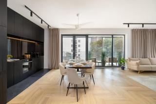 Luxurious Apartment with a Terrace and Garage - Grzybowska - 6