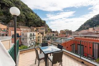 Ce Tour - Casa Cetara Centro 1 - 0