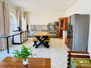 Lakeside Serenity Ararat Haven - 4 Bedroom House - 3