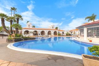 Luxury house with 3 bedrooms and ocean and mountain views - 1