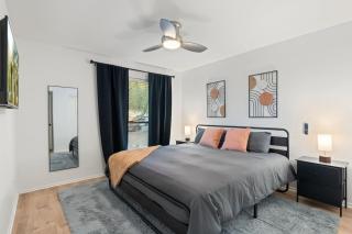 SdaleTreehouse Pool Gameroom Firepit - 4