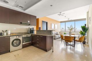 Silkhaus Vacation Homes Classic 1BDR in DIFC at Sky Gardens - 9