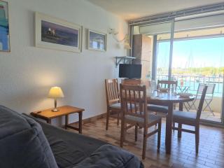 T2 cabine - CAP D'AGDE CT300-124 - 7