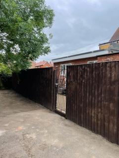 Avondale Flat Guest House - 5