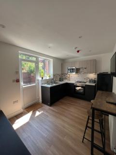 Avondale Flat Guest House - 4