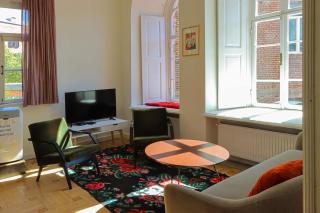 Charming 2BR Apt in Old Tbilisi - 2