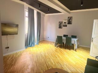Luxury City Apart Hotel - 3