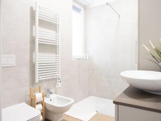 suite boutique viale assunta 90 - 8