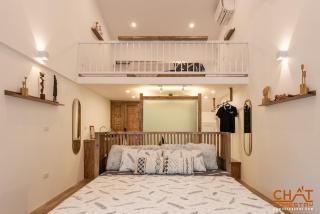 Vibrant Street View - 7