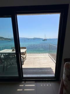 Bodrum Beachfront City Center Dream House - 8