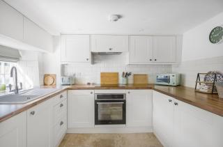 Coombe Cottage - 7