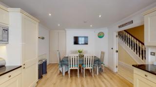 Finelia House - 6