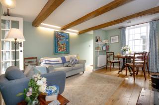 Saffron Cottage - 9