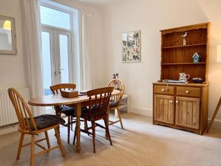 Thimble Cottage - 7