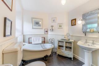Crag Head Cottage - 2