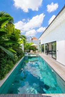 Stylish Tropical Villa - 2br - 3