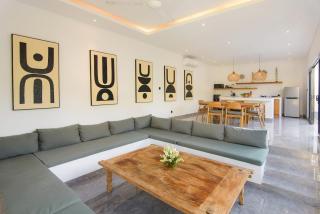 Stylish Tropical Villa - 2br - 5