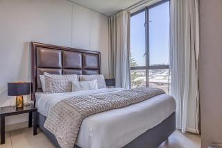 Casa Vista I Skyline Views at One Rosebank - 9