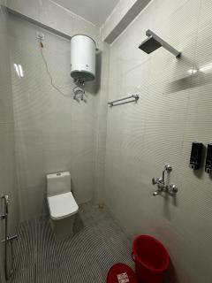 Hotel Baba Kinaram Kutir Varanasi - 1