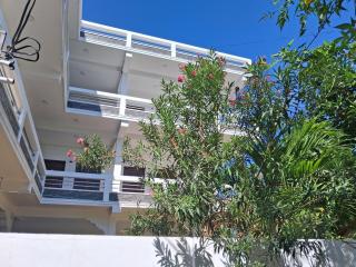 Beach life long beach resort - 4