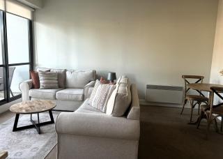 THE WATERFRONT APARTMENTS 1 Bedroom Apartment with Street Views located on the Geelong Waterfront - 4506 - 9