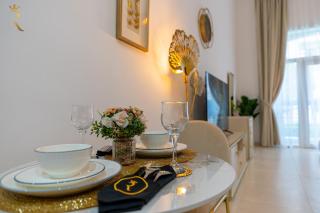Elegant Studio Getaway in Ansam, Yas Island - 1