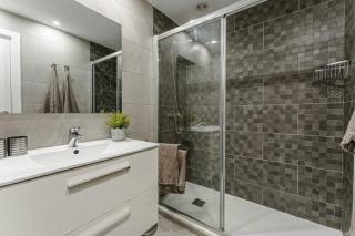 Luxurious and spacious apartment - 3