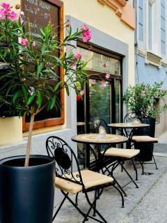 Downtown Bratislava B&B - 1