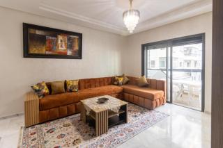 Beautiful apartment with pool view - 4