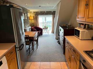 2 bed apartment & parking, Carlops,10 mins drive Edinburgh bypass - 4