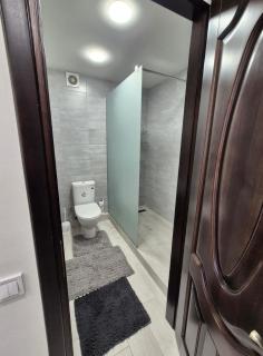 Rise Світла квартира у новобудові біля Центру - 5