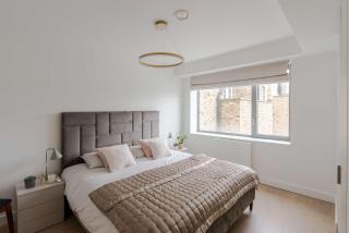 The Portland - Marylebone - by Frankie - 7