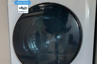 4 Bedroom House By WillCo Property Short Lets & Serviced Accommodation With Breakfast, WI-FI, Projector & Contractors - 5