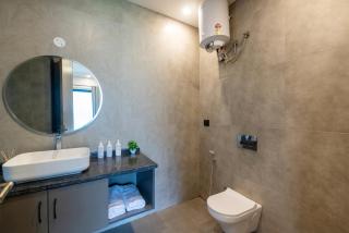 SaffronStays Pebble House - 5