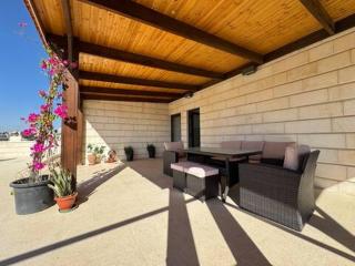 Lemon Tree Residence - 9