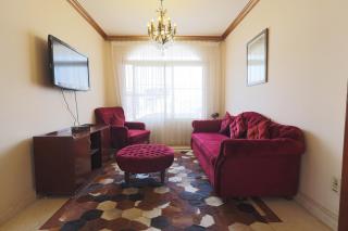 Spacious Apartment With Private Pool & Garden - 5