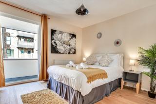 Central Cozy House with private Balcony - 6