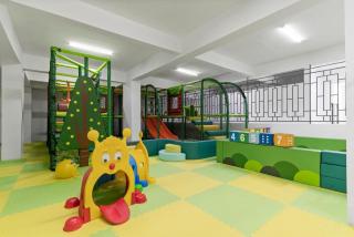 Luxury 2 Bedroom Apartment-Swimming pool,Gym,Kids Play Area - 2