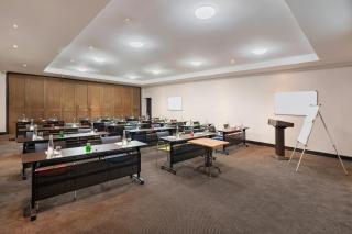 Protea Hotel by Marriott Lusaka - 8