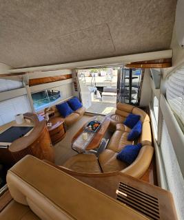 Luxury experience on a 16-meter Azimut yacht - 4