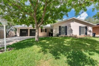 Cozy 4BR House with BBQ near Six Flags & SeaWorld - 6