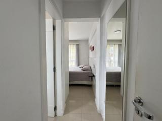 Apto a 70 Metros da Praia de Bombinhas - 6