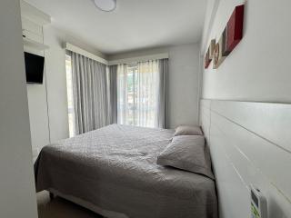 Apto a 70 Metros da Praia de Bombinhas - 5