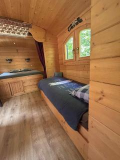 Domaine Jurassic Farm - 1