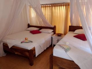 fulles guest house - 7