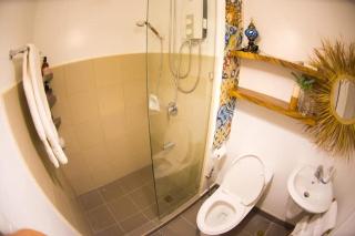 Janet's Condo at Clark - 8