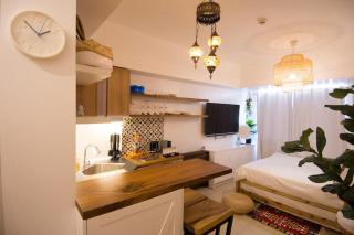 Janet's Condo at Clark - 7