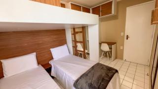 Apto com Varanda, Vista e Piscina a 50m da Praia - 7