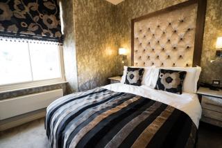 The Cranleigh Boutique - 2